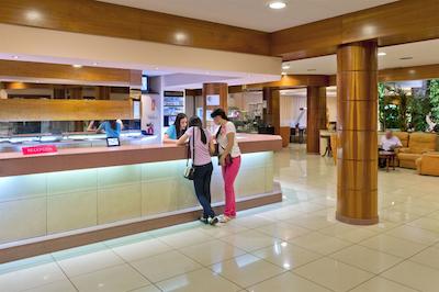 هتل سُرا داورادا