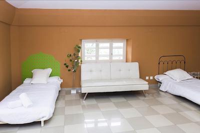 د ریور هستل