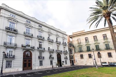 د ریور هستل