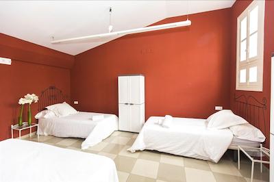 د ریور هستل