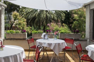 اتیرام ارناز