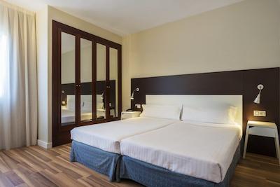 اتیرام ارناز