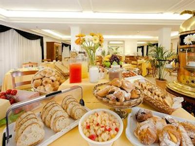 ک-هتلز کلوب هوس