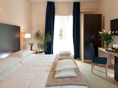 ک-هتلز کلوب هوس