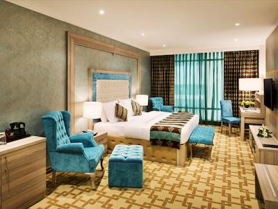 سفایر پلازا هتل