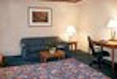 هلید این اکسپرز ناشویل آیرپرت