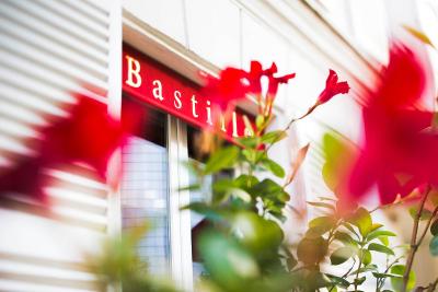 پاویلن باستیل