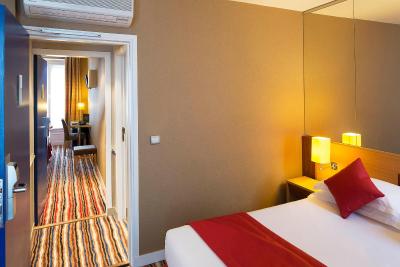 پاویلن باستیل