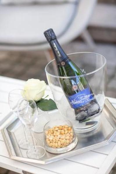 پاویلن باستیل