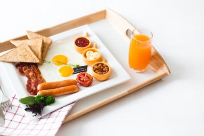 آدلفی فورتی-ناین