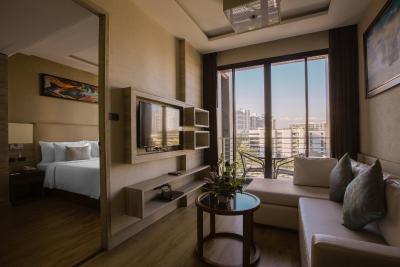 آدلفی فورتی-ناین