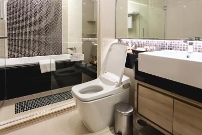 آدلفی فورتی-ناین