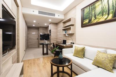 آدلفی فورتی-ناین