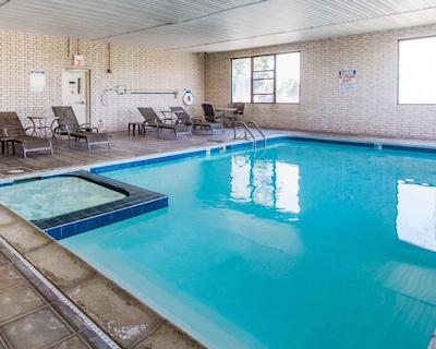 اسلیپ این آیرپرت