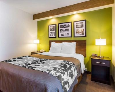 اسلیپ این آیرپرت