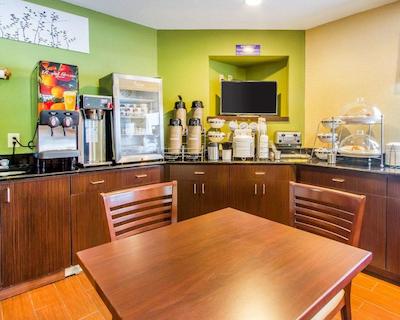 اسلیپ این آیرپرت