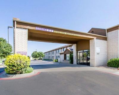 اسلیپ این آیرپرت