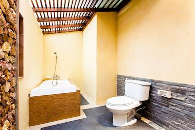 گراند مانیتا بیچ ریزرت