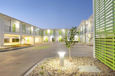 ماک اُسینسید سنترال هتل