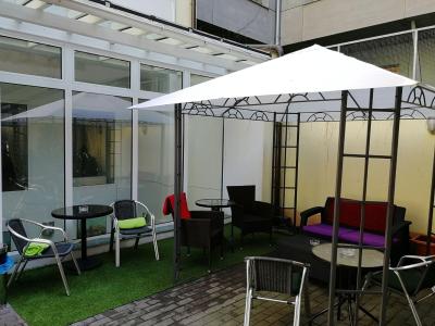 اوگوستوز ات اُتو