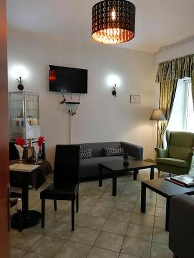 اوگوستوز ات اُتو