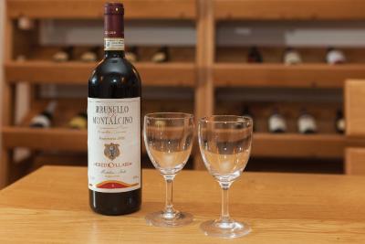 اوگوستوز ات اُتو