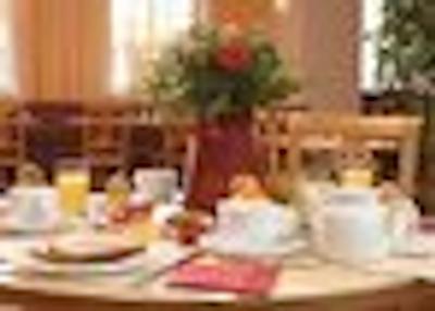 بوتیکهتل استاددال وین