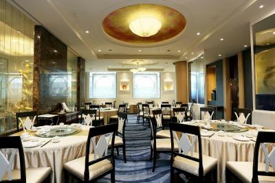 میراکل گرند کانونشن هتل