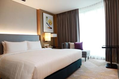 میراکل گرند کانونشن هتل