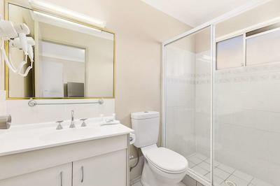 کمفرت این نرد بریسبان