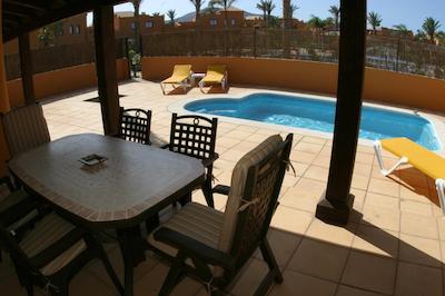 اُاسیز پاپاگو ویلاز