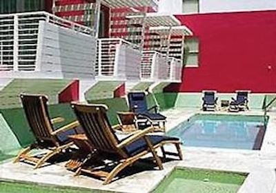 کلینتون هتل اسود بیچ