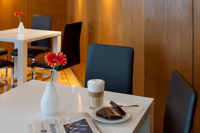 نووم هتل لیچتبورگ برلین ام کورفورستندام