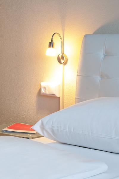 نووم هتل لیچتبورگ برلین ام کورفورستندام