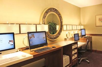 هیلتون سینسیناتی ندرلاند پلازا