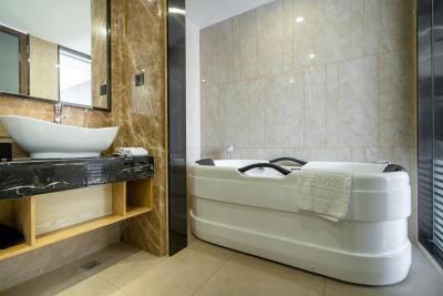 ایسترن بانشان هتل