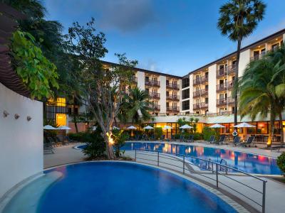 آیبیس پوکت پاتونگ