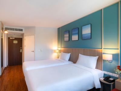 آیبیس پوکت پاتونگ