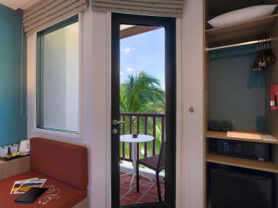 آیبیس پوکت پاتونگ