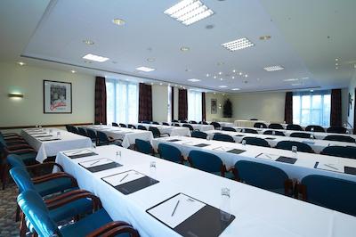 ماکسکس هتل جنا