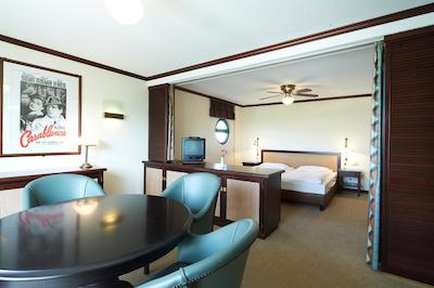 ماکسکس هتل جنا