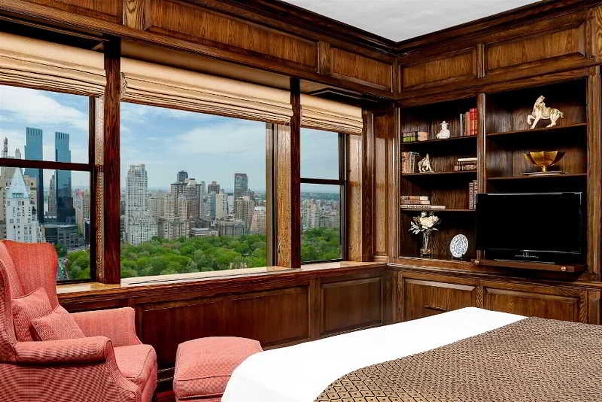 Park Lane Hotel