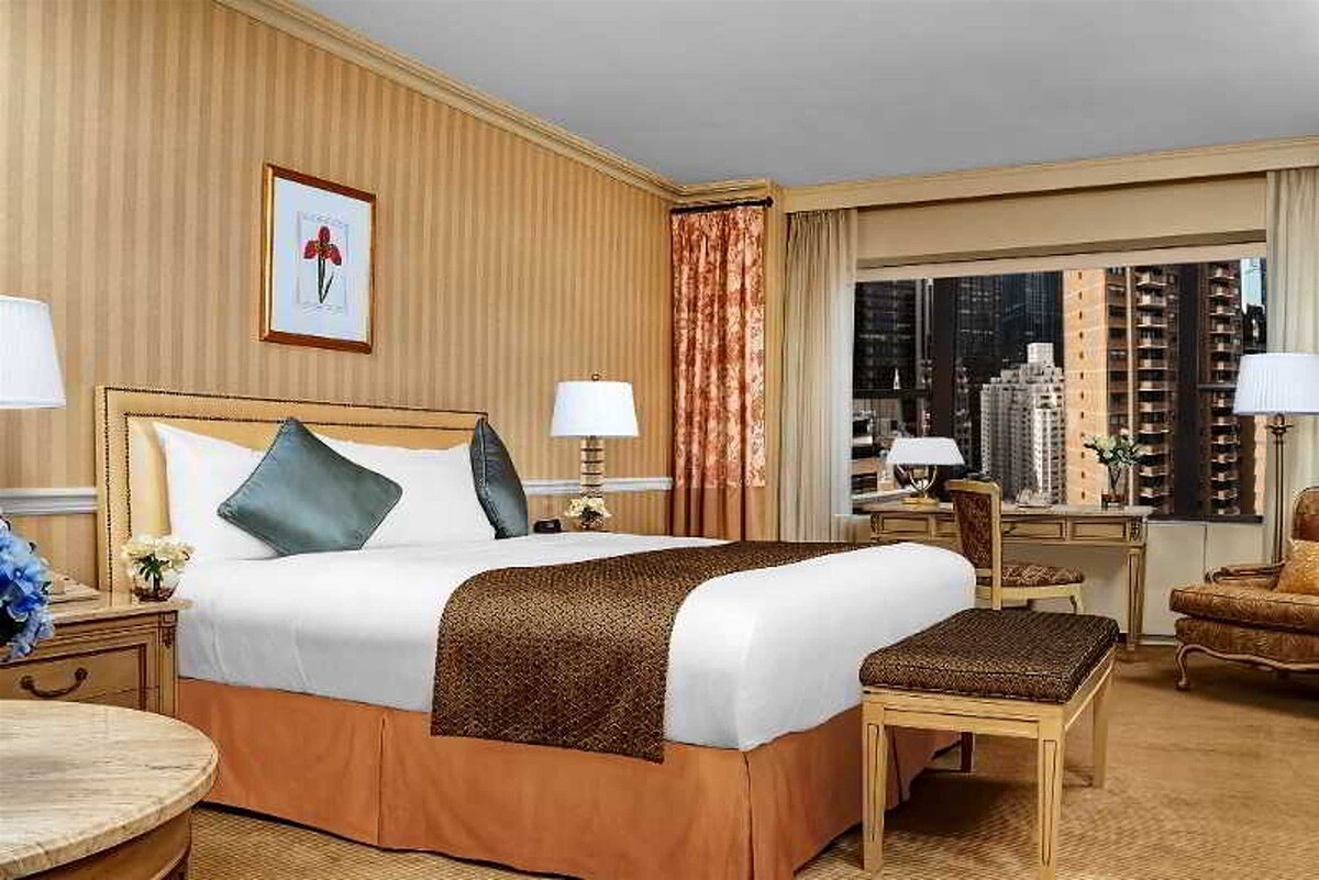 Park Lane Hotel