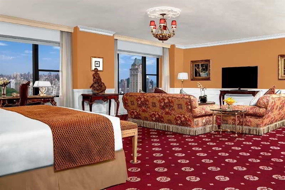 Park Lane Hotel