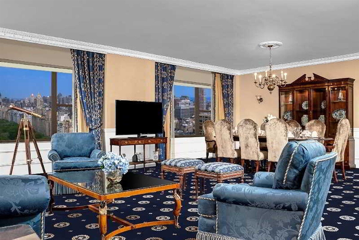 Park Lane Hotel