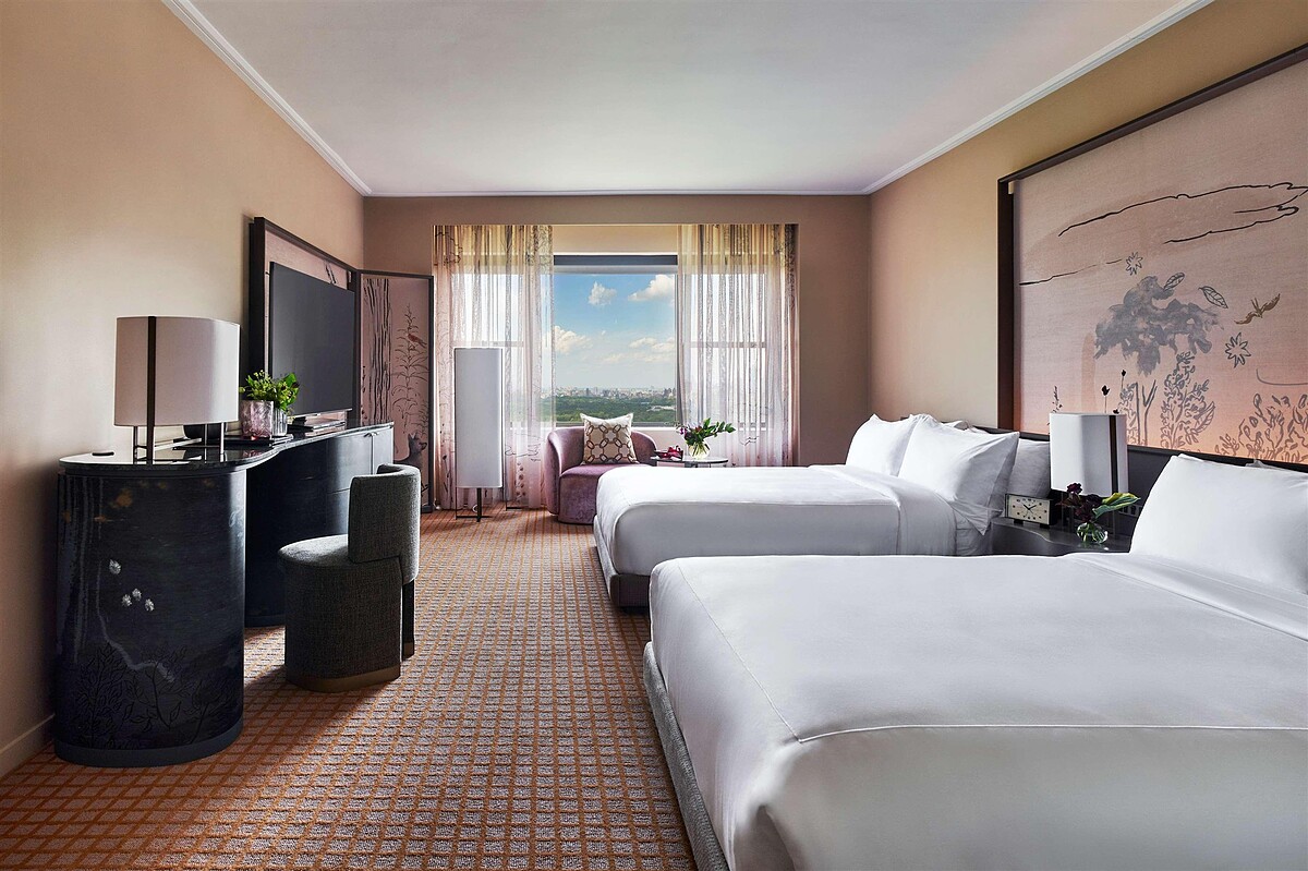 Park Lane Hotel