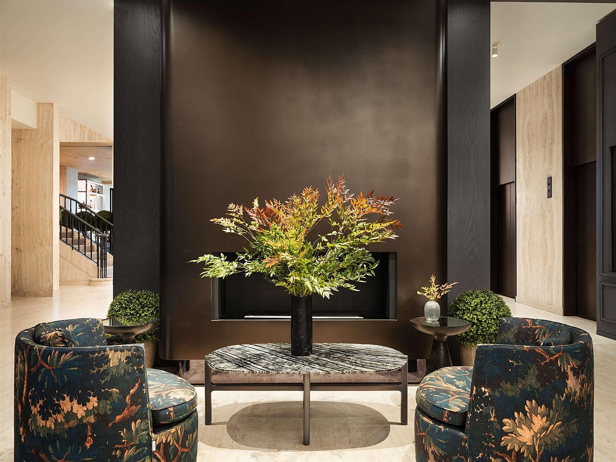 Park Lane Hotel