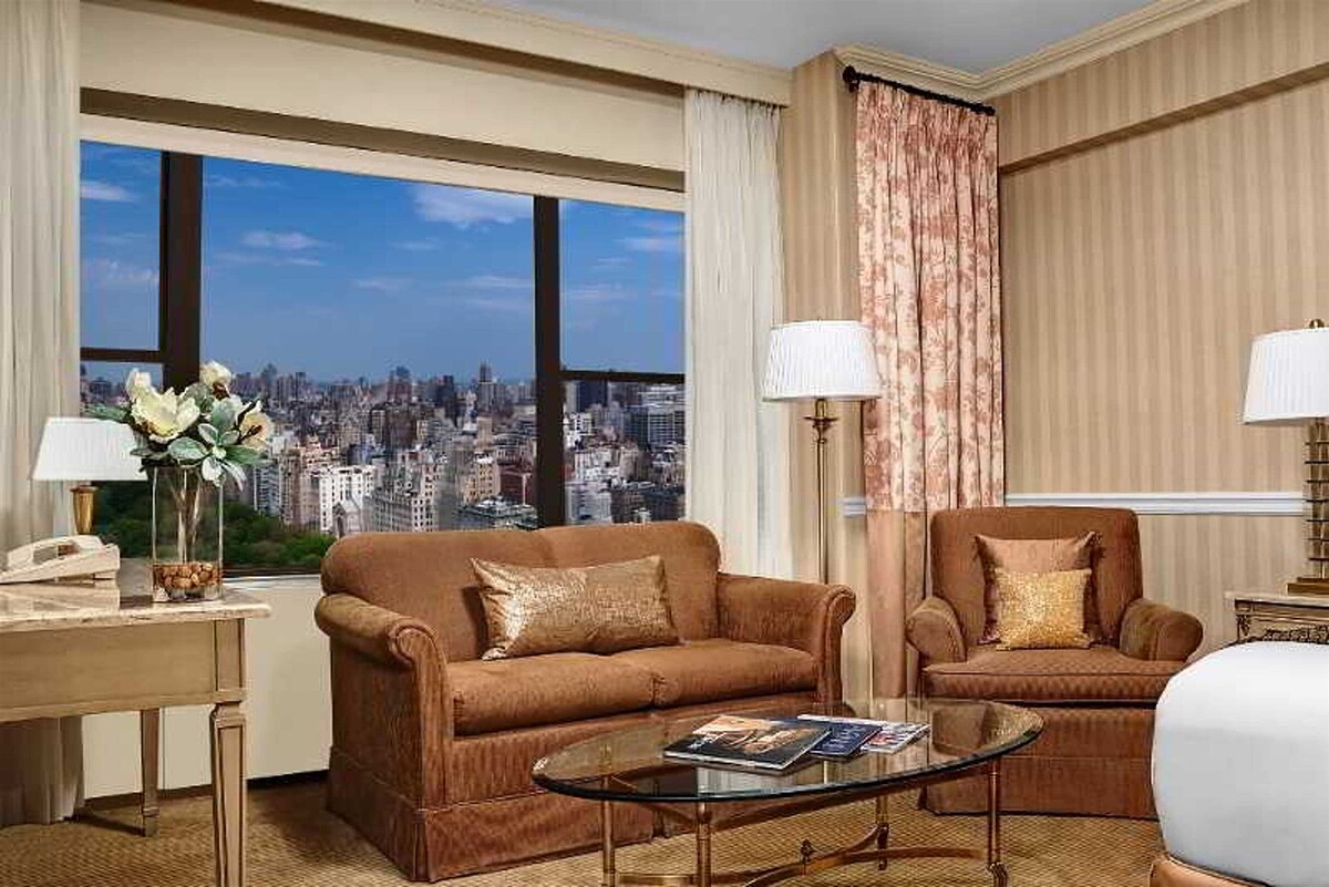 Park Lane Hotel