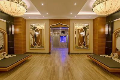 سنسیتیو پرمیوم ریزورت