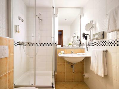 مرکور باد دورخیم ان دن اسالینن